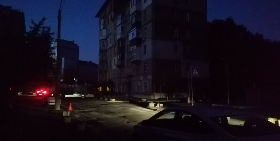 відключення, блекаут, вимкнення світла