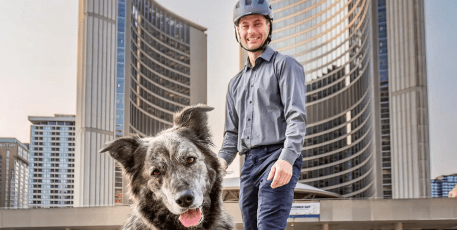 Хозяин с собакой, собака, выборы мэра, собака-мэр, выборы в Канаде, Торонто, хаски
