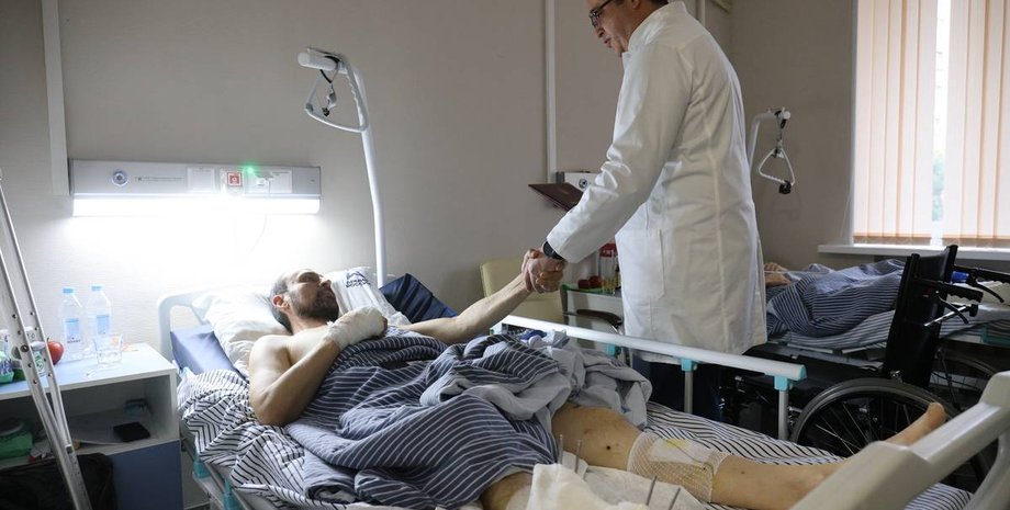 Раненый солдат ВС РФ