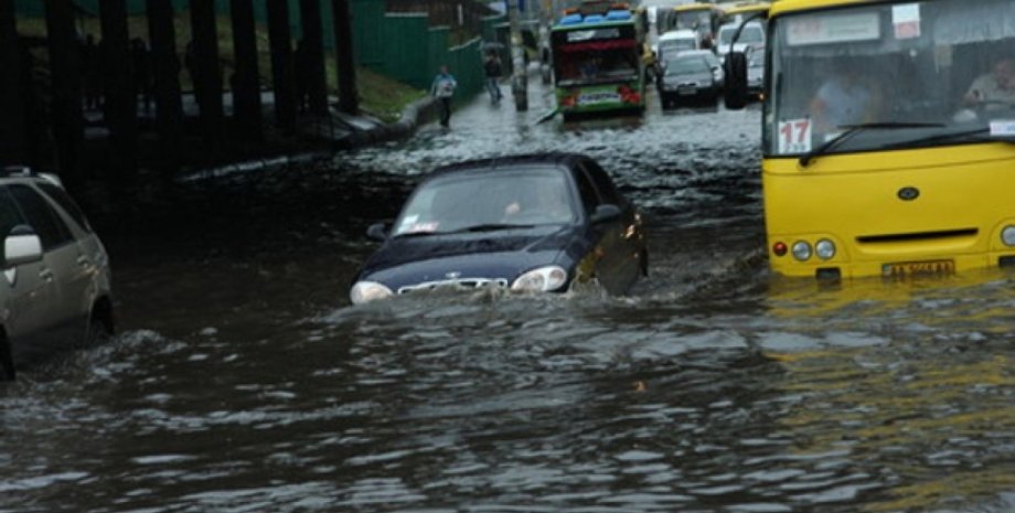 наводнение в украине, наводнение в киеве, потоп в украине, потоп в киеве
