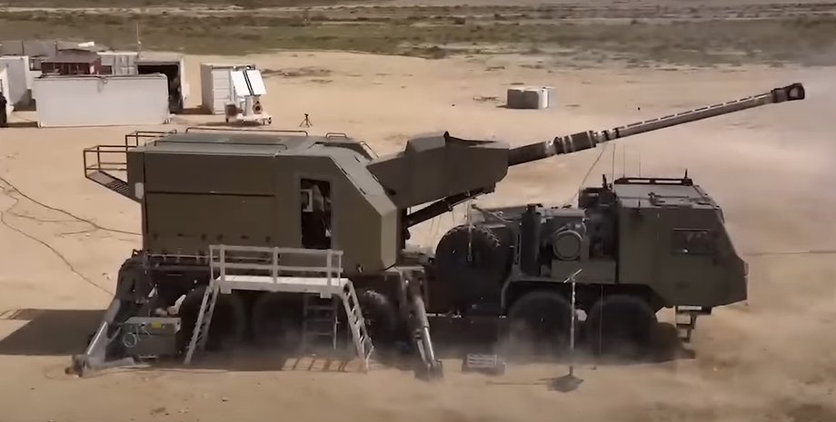 Израильская колесная САУ ROEM