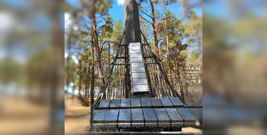 Гаубица Д-30 ВС РФ, Д-30 РФ защита, Д-30 РФ подрыв, Д-30 РФ попадание, Д-30 РФ линия фронта, Д-30 РФ удар дрона, Д-30 РФ удар БПЛА