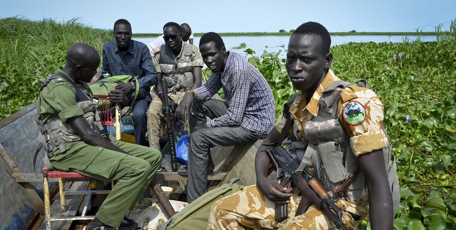 південний судан, росія, військові, постачання зброї, санкції, оон, кенія,