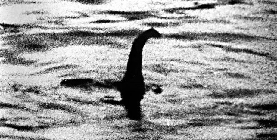 нессі, лох-несське чудовисько