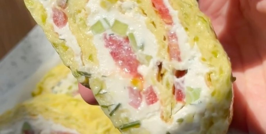 кабачковый рулет, рулет из кабачка