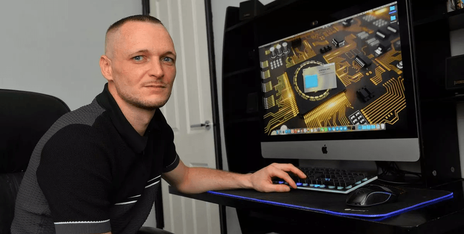 Потерял жесткий диск, биткойн, биткоины, выбросила жесткий диск, на свалке, запрет горсовета, суд, деньги, бывшая супруга