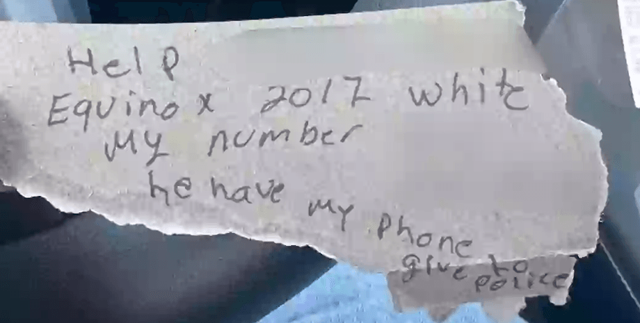 Записка, викрадена дівчина, жінка врятувала життя, допомогла врятувати життя, записка від незнайомки, тривожна записка, викрадення жінки,