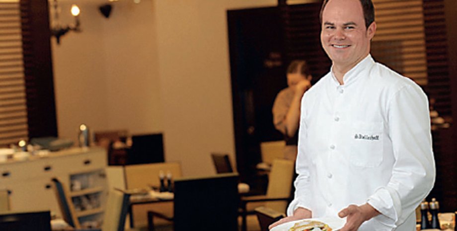 Анатолий Белов