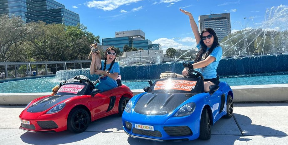 Подорож на іграшкових машинках, Книга рекордів Гіннеса, США, транспортні засоби, курйози, авто, фото