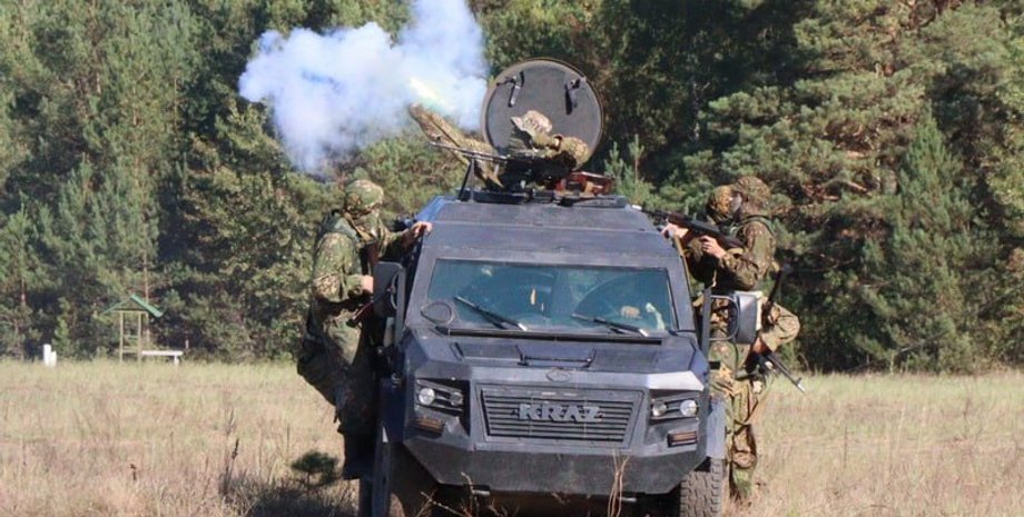 білорусь захопила КрАЗ Cobra