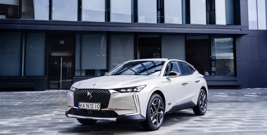 новый DS 4, DS 4, DS 4 2023, кроссовер DS 4, купе-кроссовер DS 4