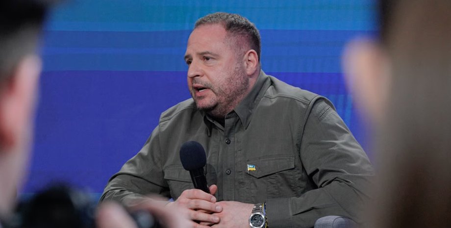 Вместо Ермака в США полетит Умеров вместо Ермака