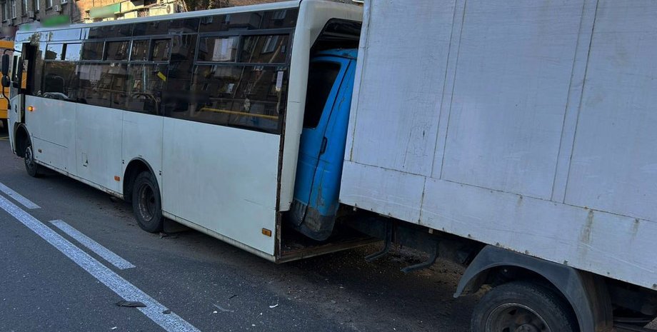 Киев ДТП маршрутка