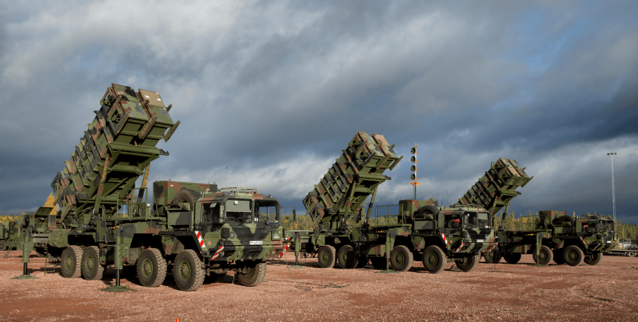 Зенітно-ракетний комплекс Patriot Patriot, ЗРК Patriot, передача ЗРК Patriot, ракети для ЗРК Patriot