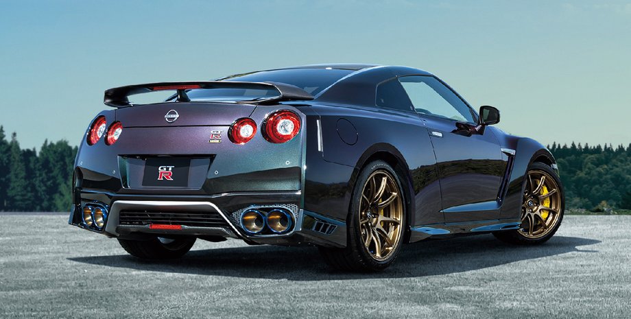 спорткар, Nissan GT-R, внешность, экстерьер, вид сзади и сбоку