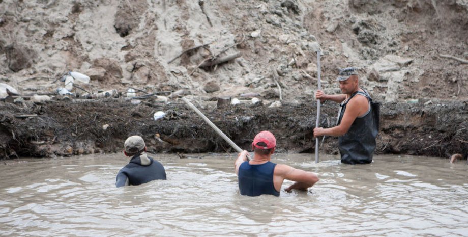 Добыча янтаря / Фото: zhzh.info