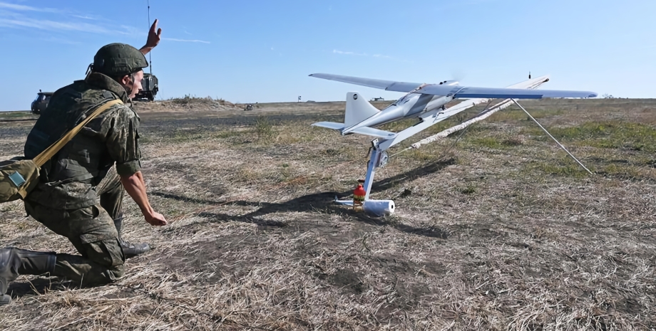 Rusové položili vlastní CRPA-Antennu na dron 