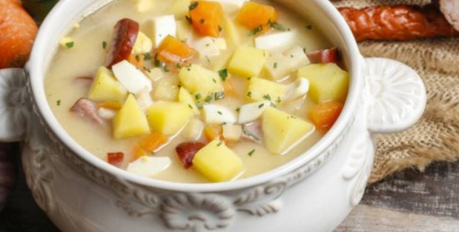кабачковий суп, рецепт супу з кабачками та грибами