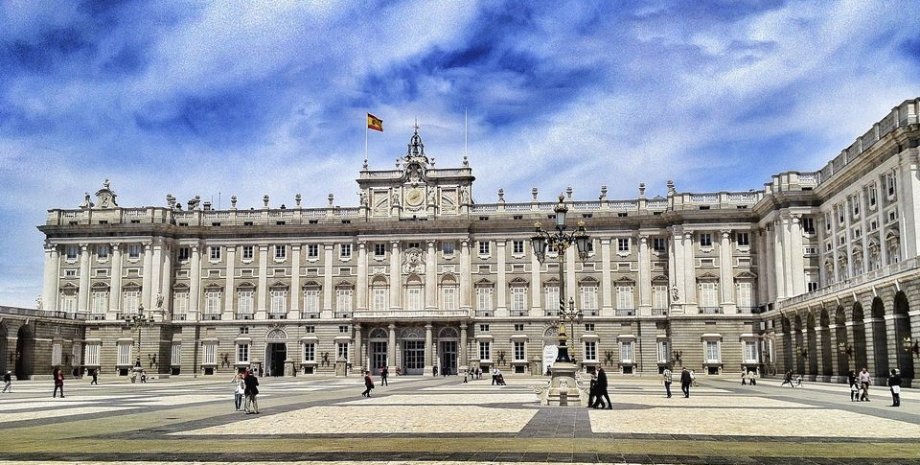 Королевский дворец в Мадриде / Фото из открытых источников
