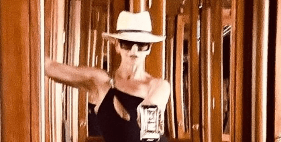 Кэтрин Зета-Джонс, Кэтрин Зета-Джонс фигура, купальник, майкл дуглас жена, дом кэтрин зеты джонс