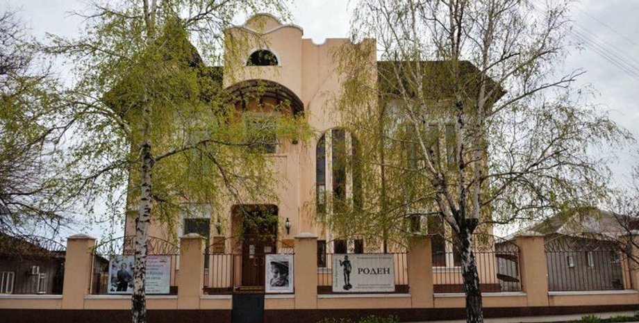 Мариуполь музей, музей ограбили, российские войска в Мариуполе, война в Украине