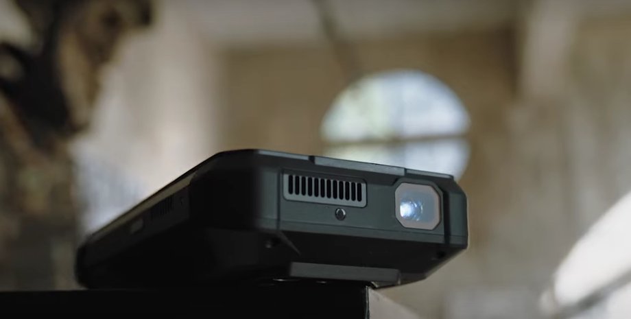 Смартфон-проектор Unihertz Tank 3 Pro