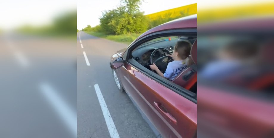 Суд Львовской области принял решение по скандалу с водителем, который посадил за руль авто несовершеннолетнюю дочь, а рядом ехал еще меньший сын