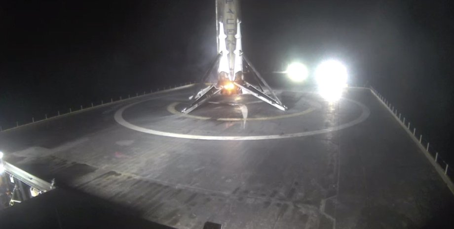 Ракета Falcon 9 / Фото: SpaceX