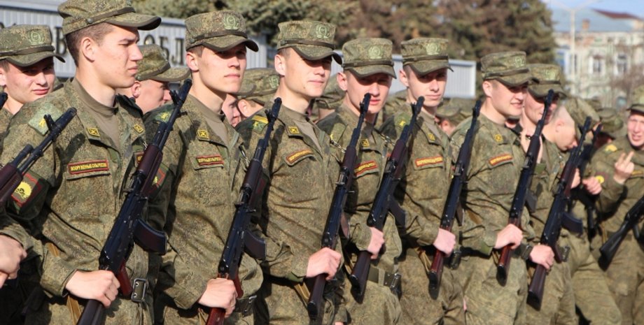 солдати-строковики, наступ на курськ