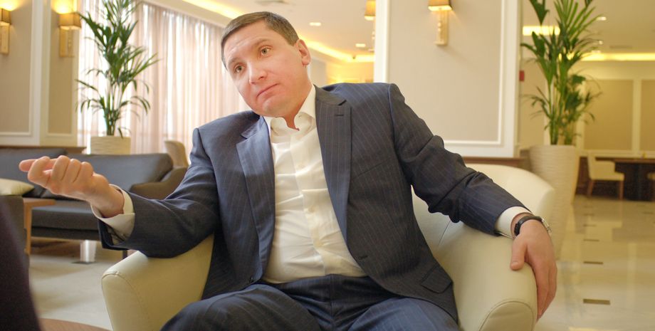 Віктор Поліщук, бізнесмен, борги, розслідування, Гулівер, боргові зобов'язання