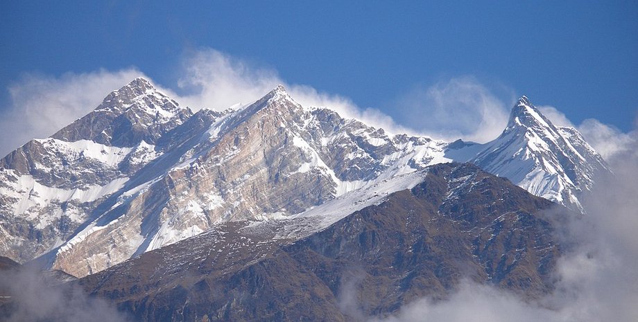 горы, лавина, опасность, опасность в горах, опасные горы, смертоносные горы, самые смертоносные горы, Гималаи, Эверест, туризм, смерть, смертельный случай, альпинизм, лавина