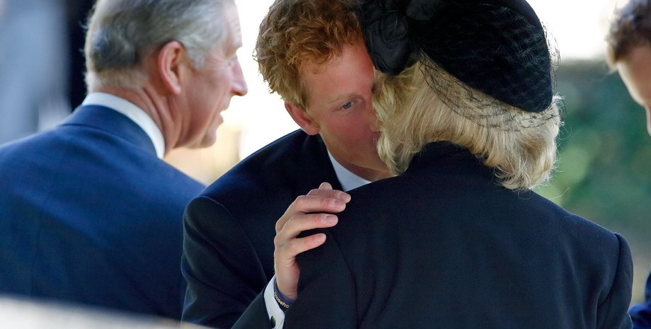 Принц Гарри, королева Камилла, король чарльз, королевская семья британии, ссора гарри с семьей, лондон