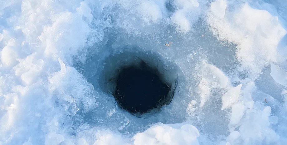 керн антарктического льда