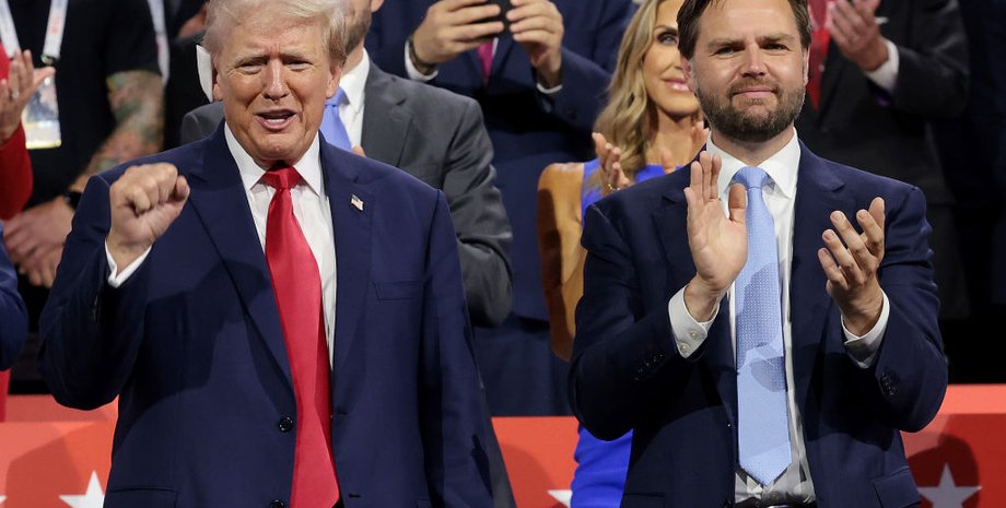 Віцепрезидент США Джей Ді Венс, Джей Ді Венс Білий дім, курйоз в США Венс, Джей Ді Венс кубок, Джей Ді Венс і Трамп, Джей Ді Венс неприємності, Джей Ді Венс курйоз, Джей Ді Венс нагородження