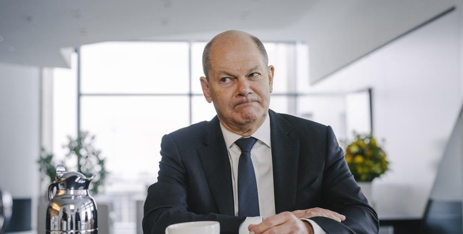 німецькі вчені, історики, колективний лист, канцлер Олаф Шольц, СДПН, основні тези звернення