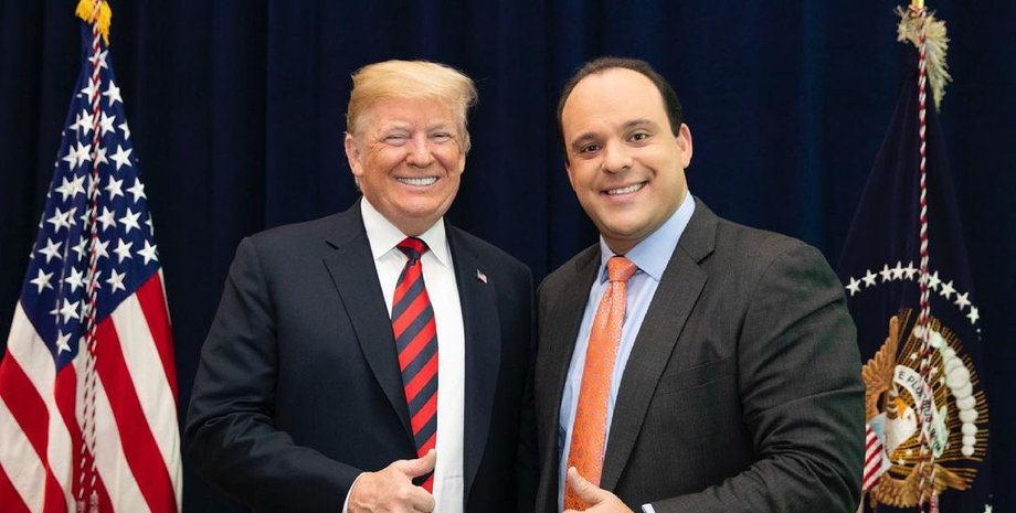 Дональд Трамп та Борис Епштейн, Борис Епштейн скандал, Борис Епштейн хабар, Борис Епштейн уряд США, Борис Епштейн підозриЮ, Борис Епштейн призначення, Борис Епштейн посада