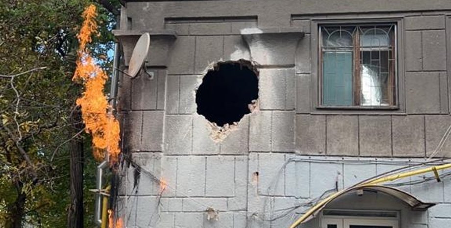 запорожье обстрел, газовая труба, ракетный обстрел, ракетный удар