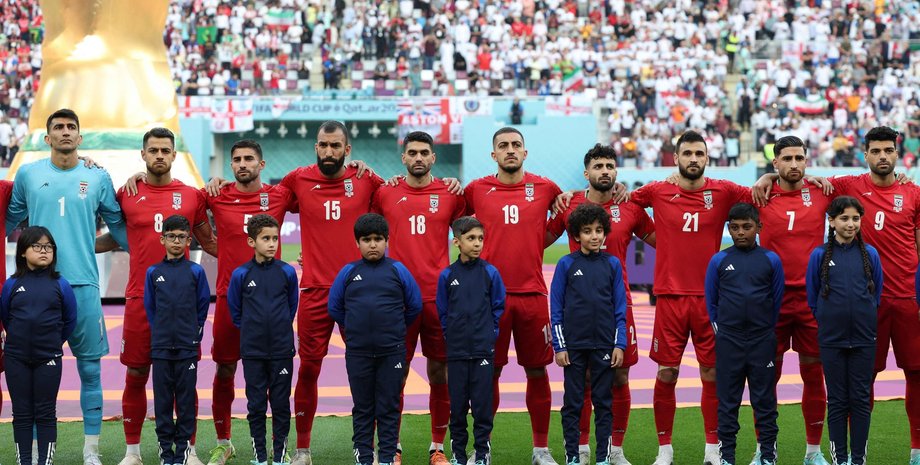 сборной ирана по футболу угрожают