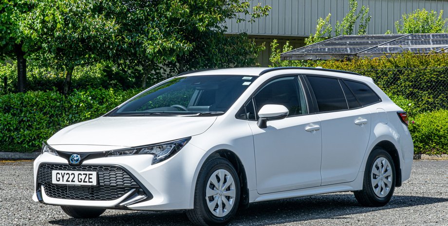 Новая Toyota Corolla Commercial, Toyota Corolla Commercial, Toyota Corolla Touring Sports, универсал Toyota Corolla