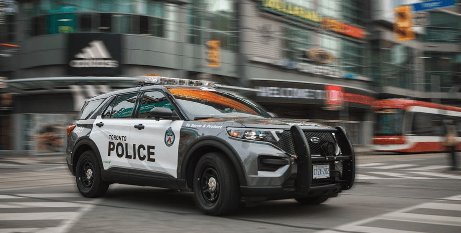 Полиция Канады, полиция, угон машины, совет от полиции, владельцы автомобилей, вламываются в дома, вор, грабитель