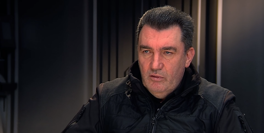 Алексей Данилов Алексей Данилов, СНБО, выход ВСУ из Авдеевки, Авдеевка, война в Украине, фото