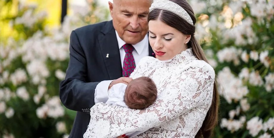 Немецкий миллионер Хорст-Дитер Эш женился на россиянке Алине, которой 26 лет, любовь, отношения