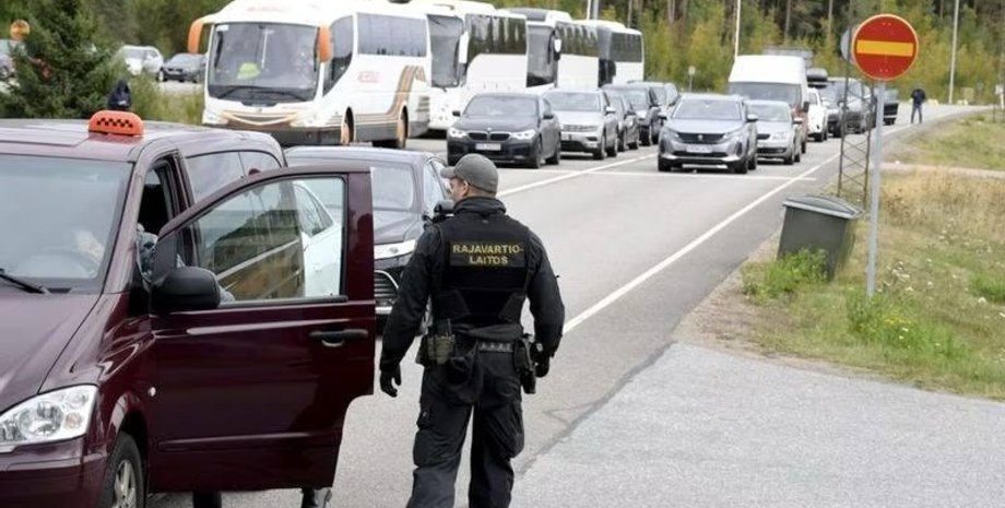 Фінляндія, авто, кордон із РФ, автомобілі, РФ, Росія, в’їзд, санкції, Фінляндія