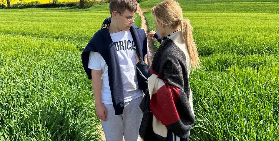 Тіна Кароль із сином, веніамін, син тіни кароль, військова форма, євген огір, чоловік тіни кароль