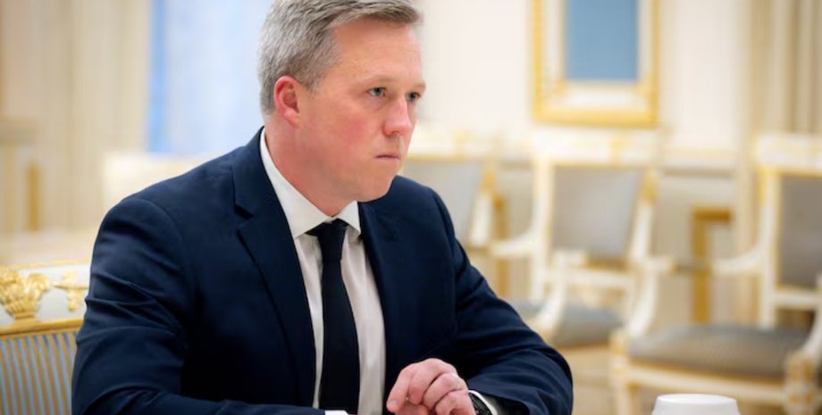 Ден Дрісколл під час переговорів у Києві