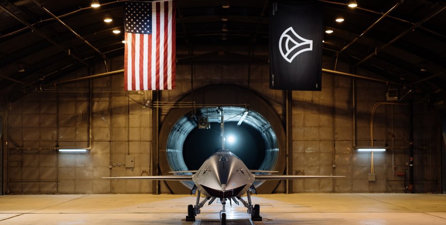 Беспилотный истребитель YFQ-44A ВВС США