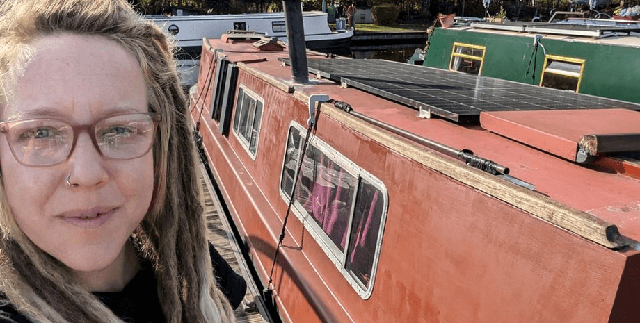 Жизнь на лодке, Кайри Моррис, TikTok история, лодка загорелась, жизнь вне системы, аренда в Лондоне, узкая лодка