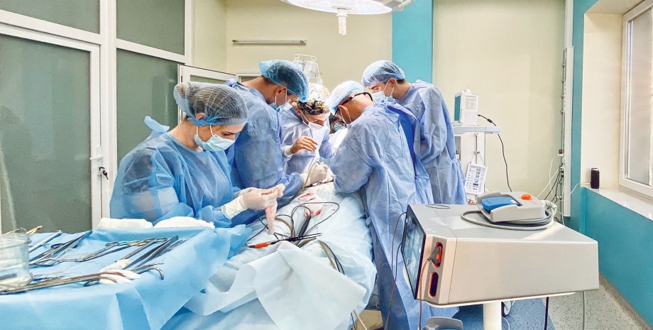 операція з пересадки органів