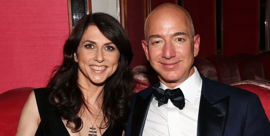 Маккензі Скотт і Джефф Безос Маккензі Скотт де вона