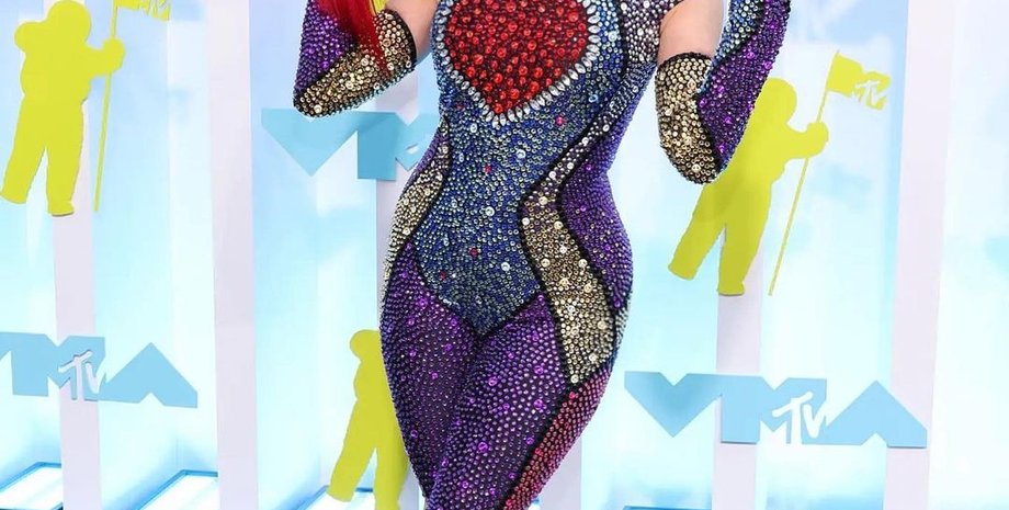 Джастина Валентайн, MTV VMA, американская телезвезда пришла на MTV VMA в наряде с алиэкспрессом